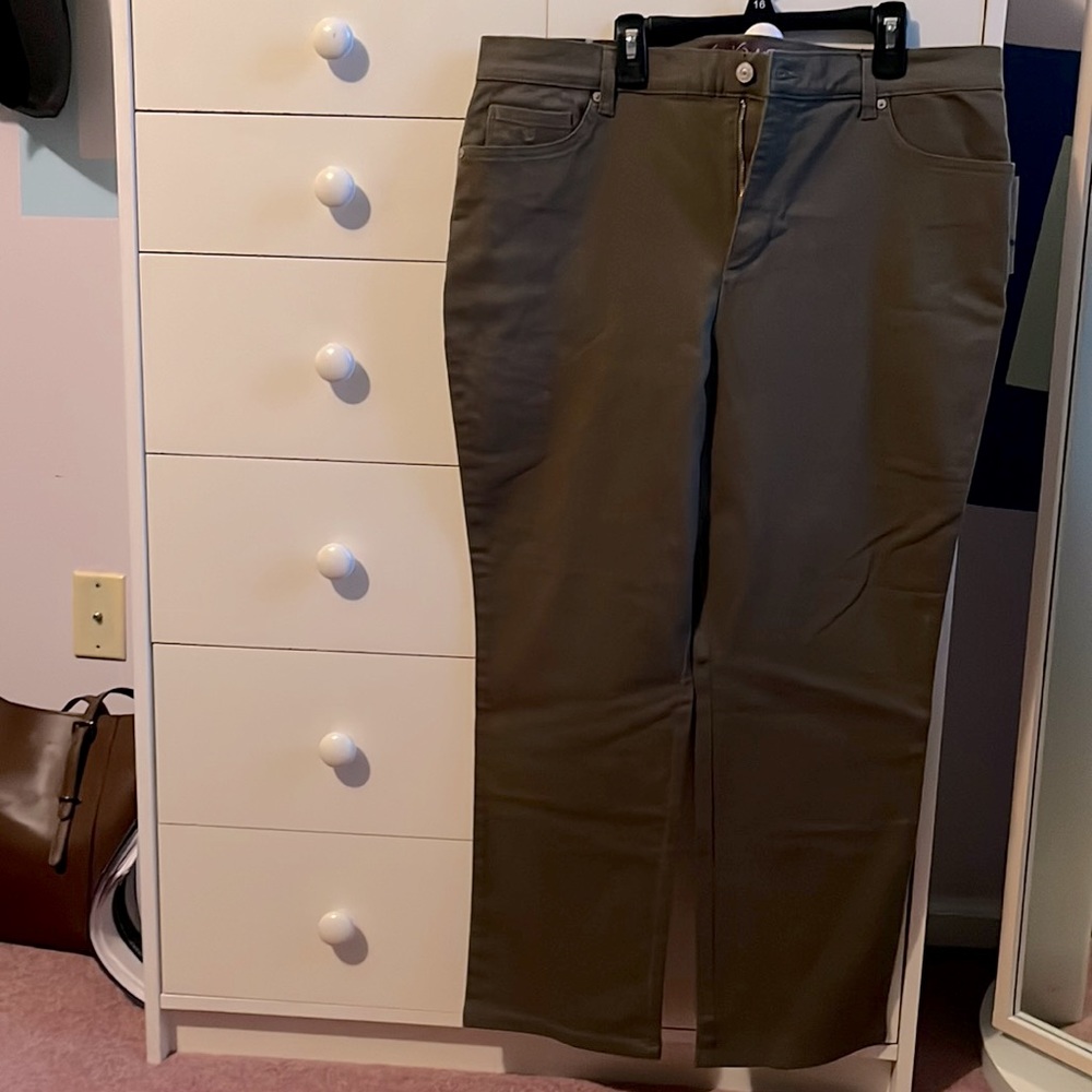 NEW WITH TAGS! Army green stretch jeans.